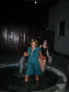 103-0365_IMG-01